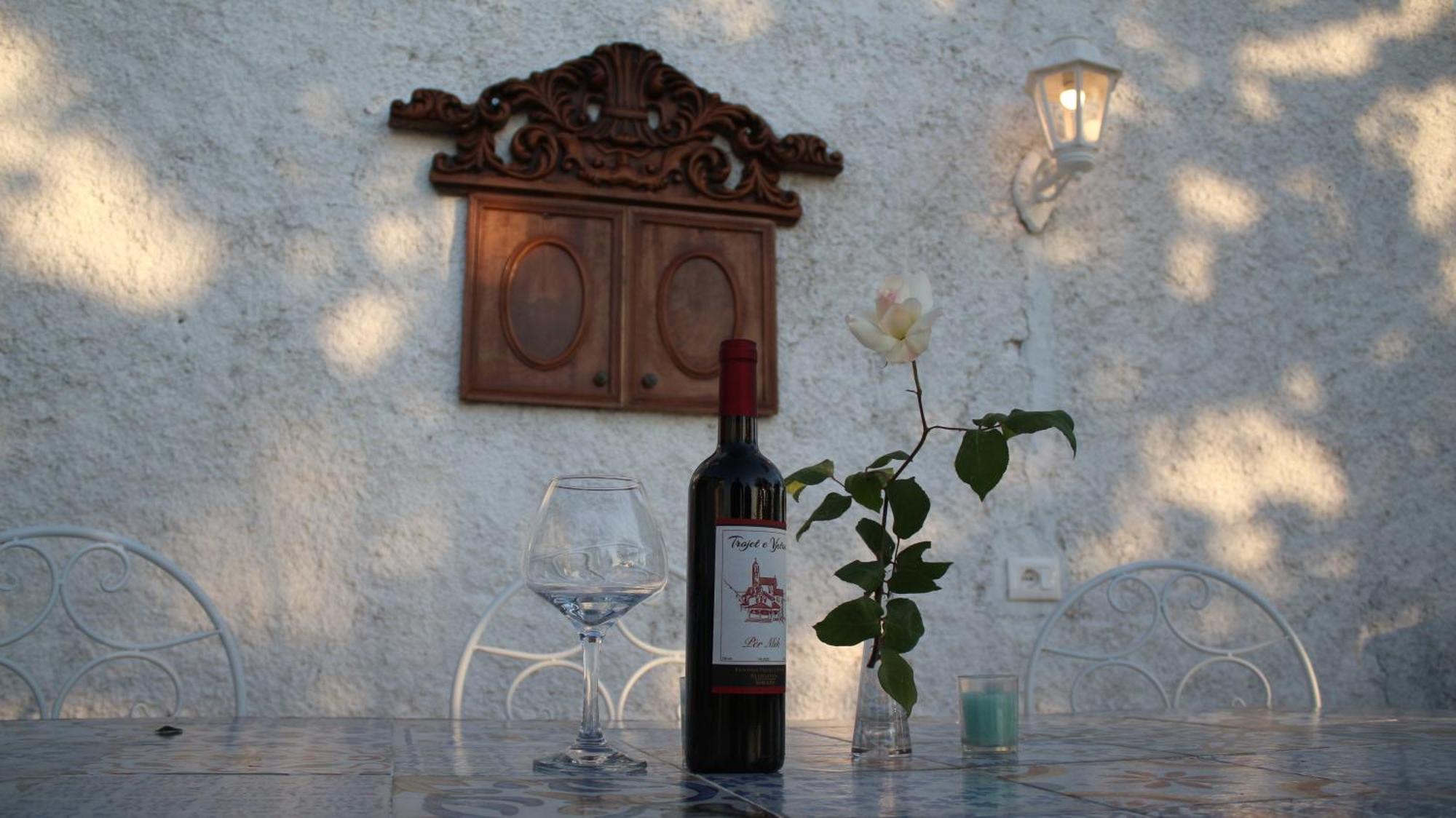 "Per Mik" Cottage In Vineyard Shkodër 外观 照片